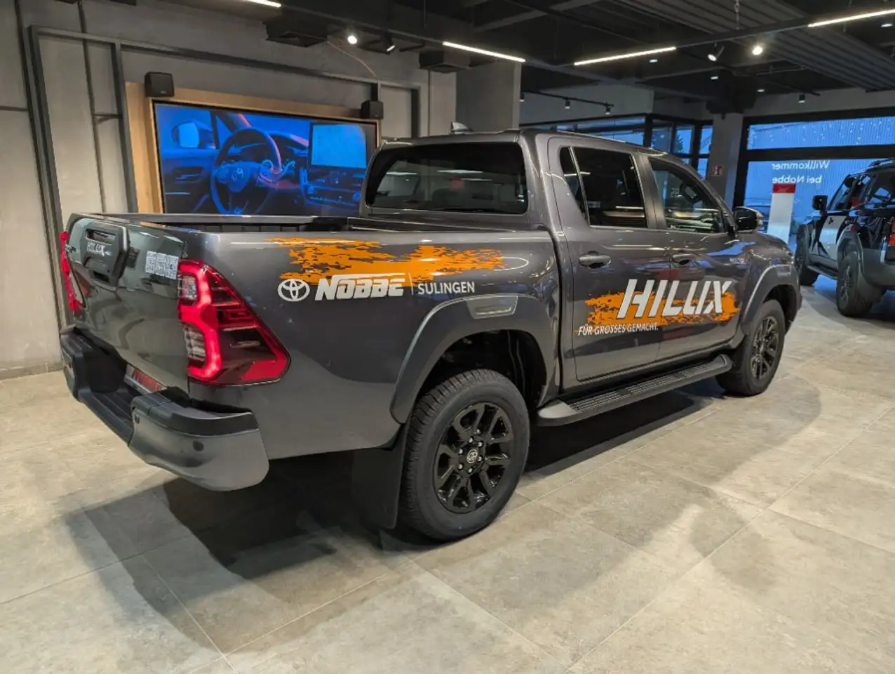 Toyota Hilux 6