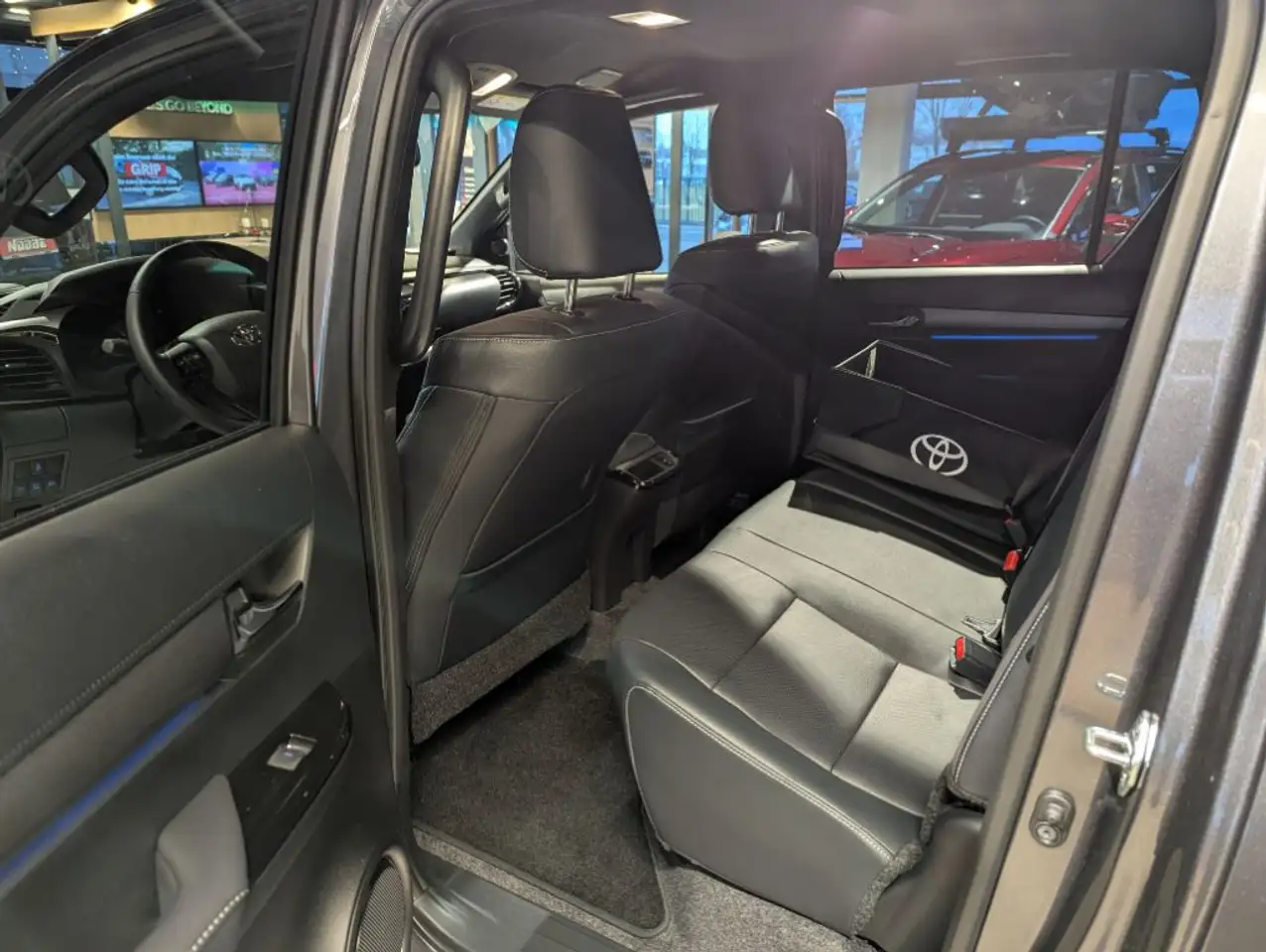 Toyota Hilux 10