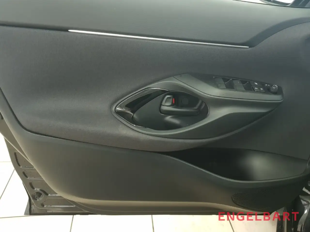 Toyota Yaris 10
