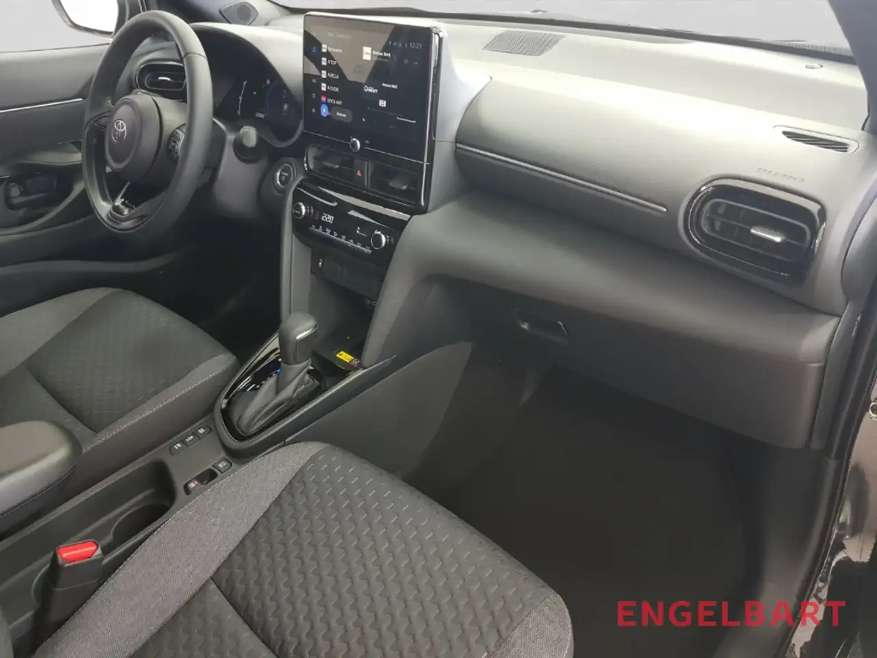 Toyota Yaris 11