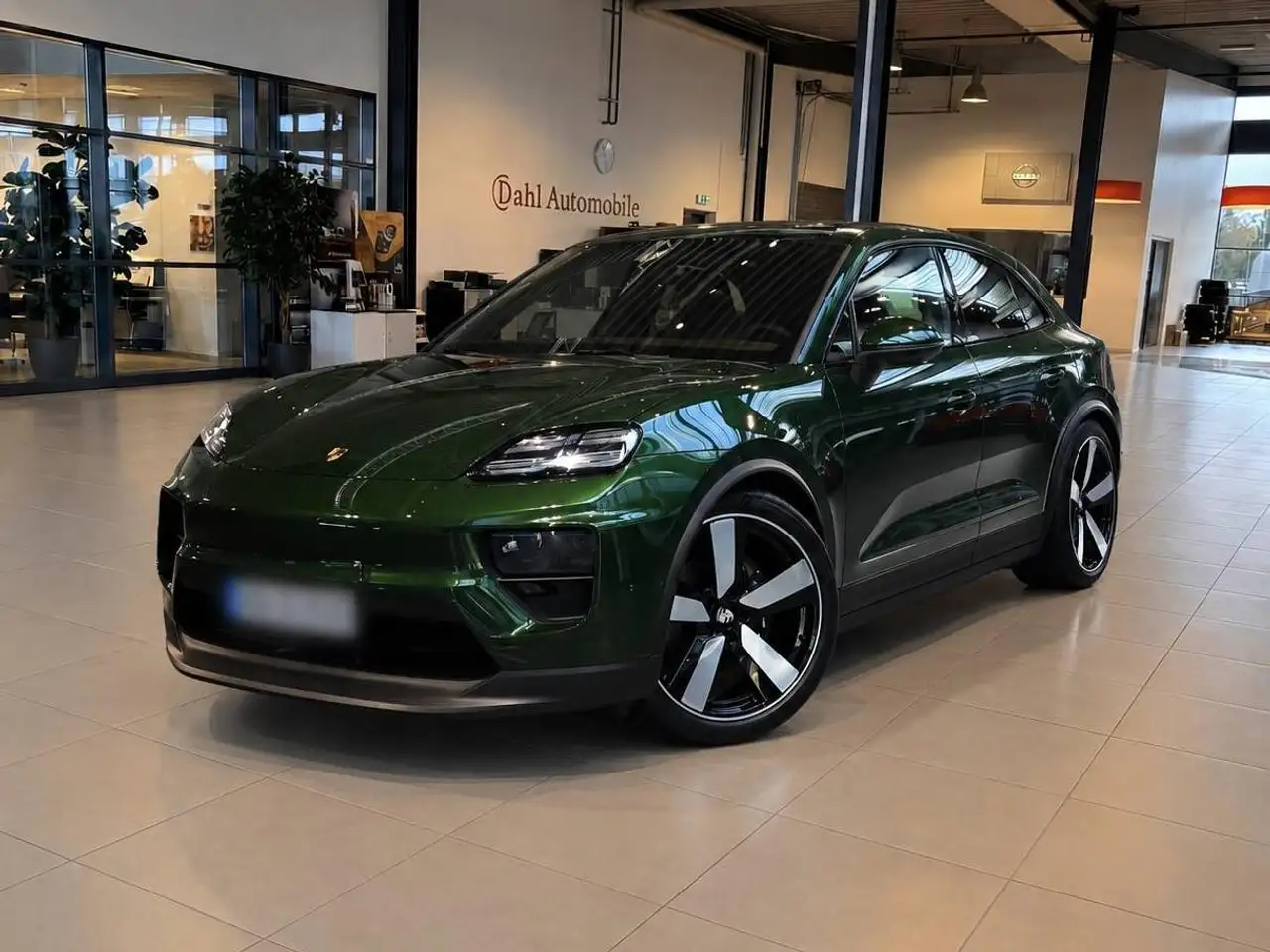 Porsche Macan 4