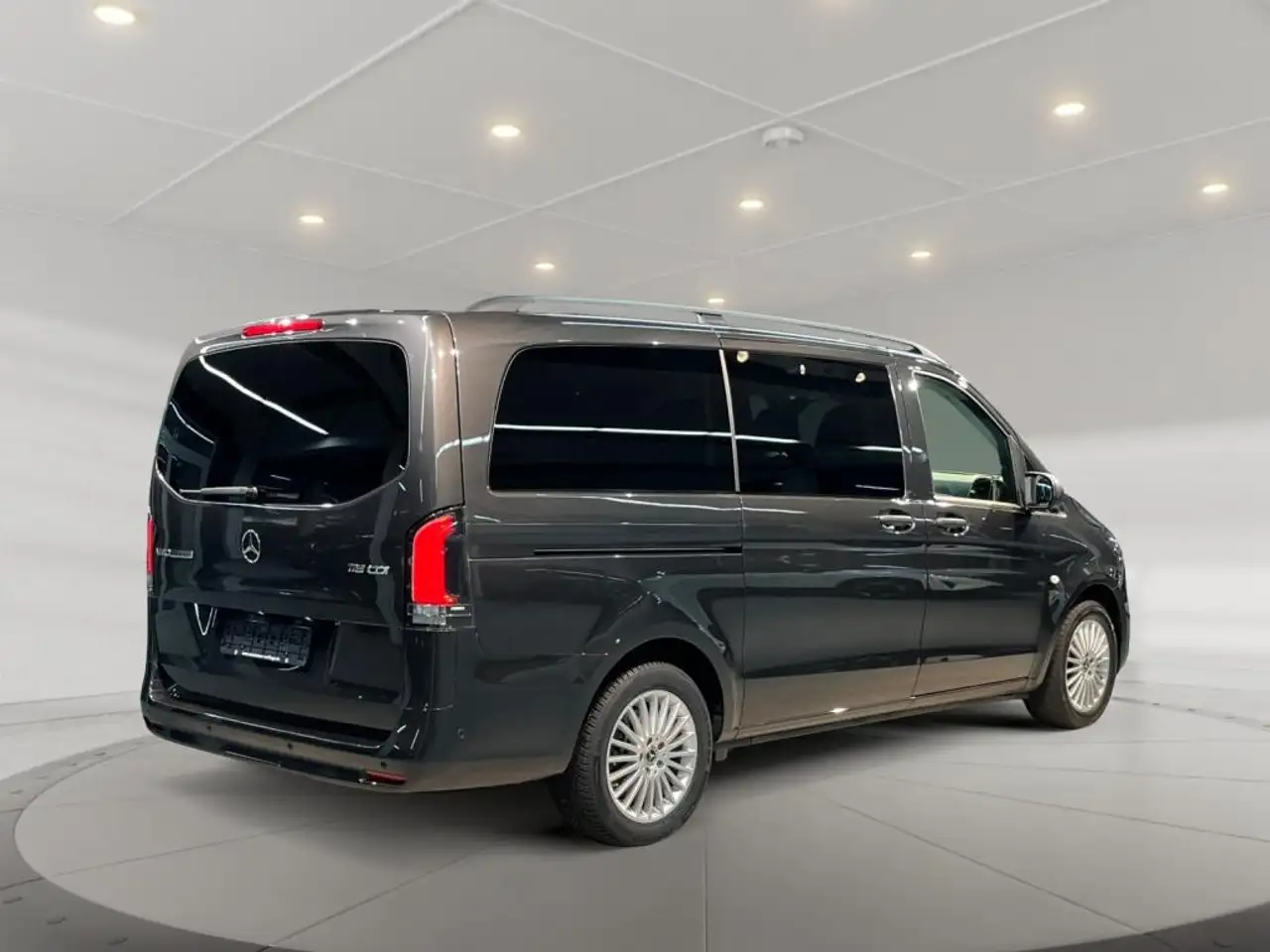 Mercedes-Benz Vito 119 3