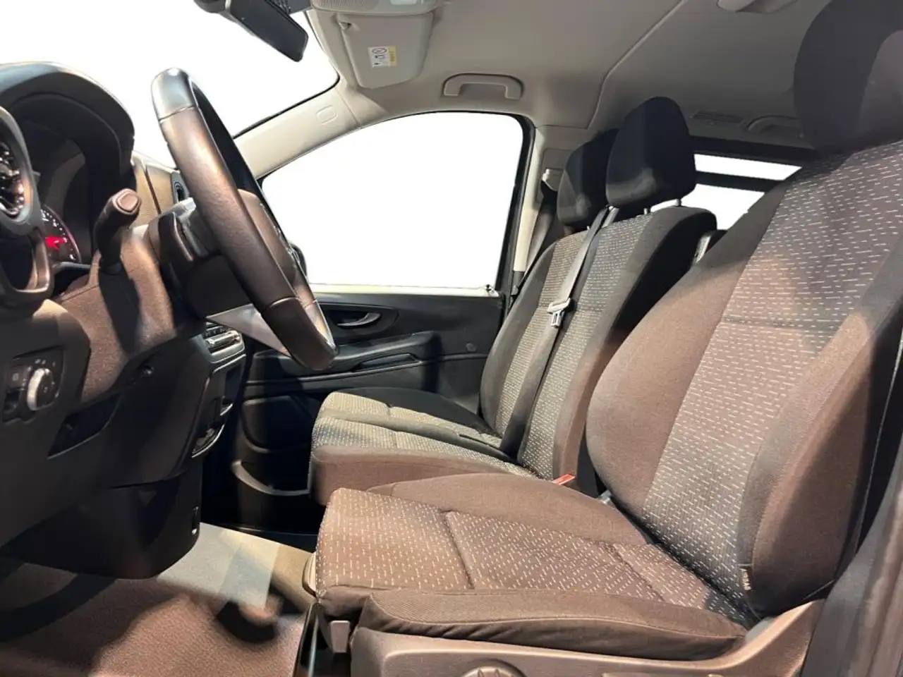 Mercedes-Benz Vito 119 6