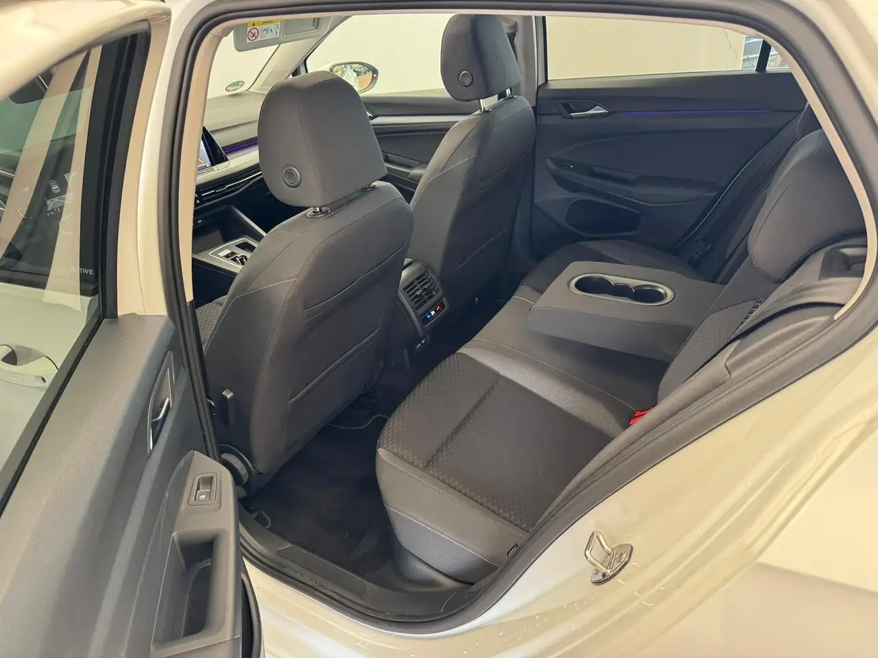 Volkswagen Golf 9