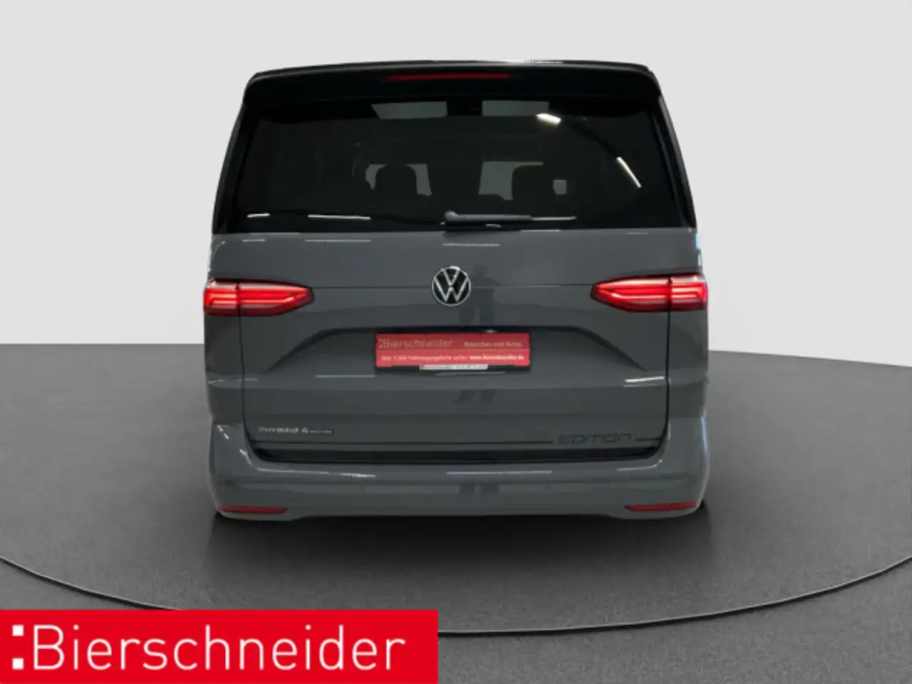 Volkswagen T7 Multivan 5
