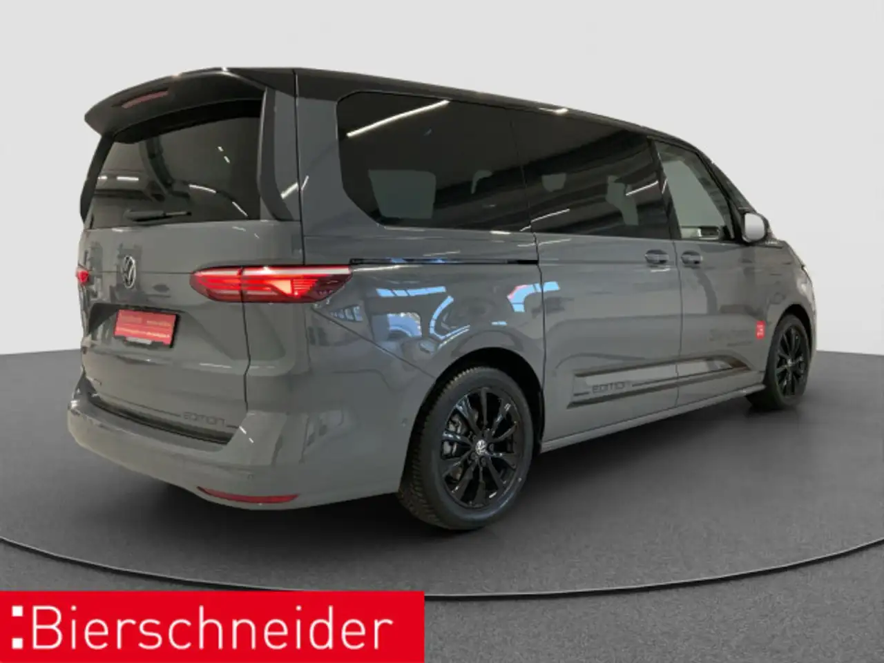 Volkswagen T7 Multivan 7