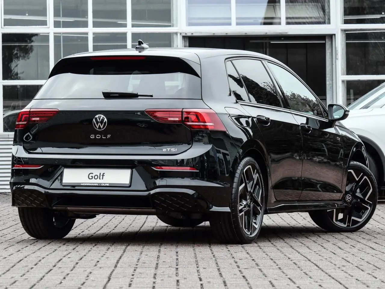 Volkswagen Golf VIII 2