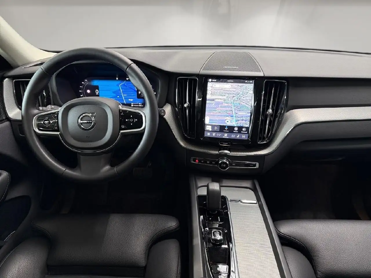Volvo XC60 8