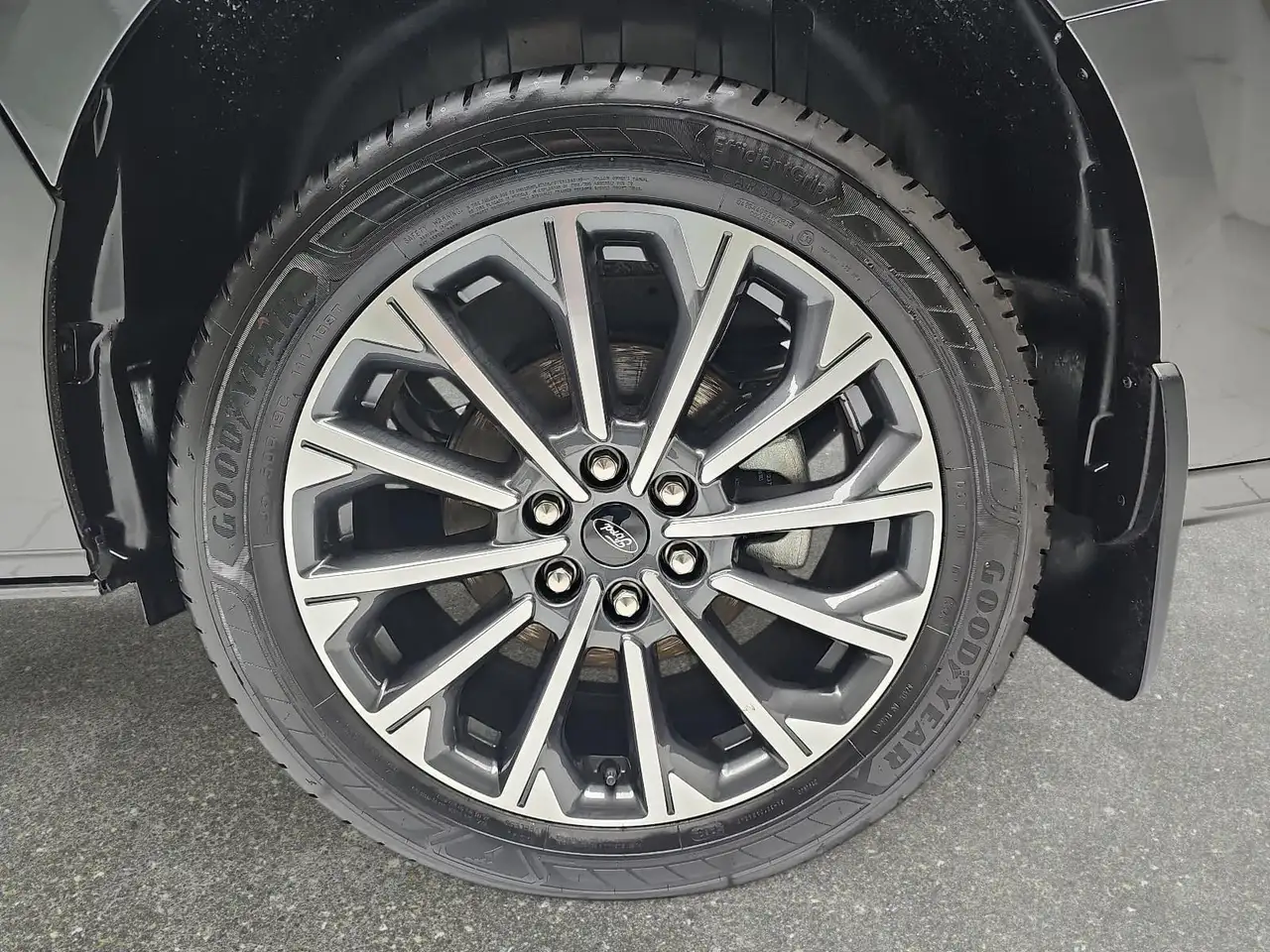 Ford Tourneo 7
