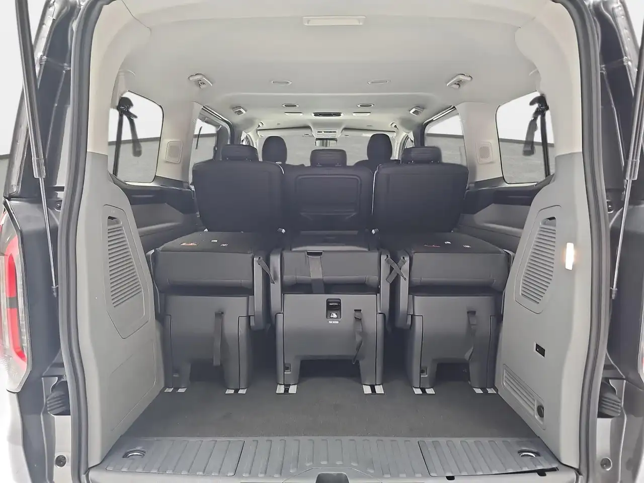 Ford Tourneo 15