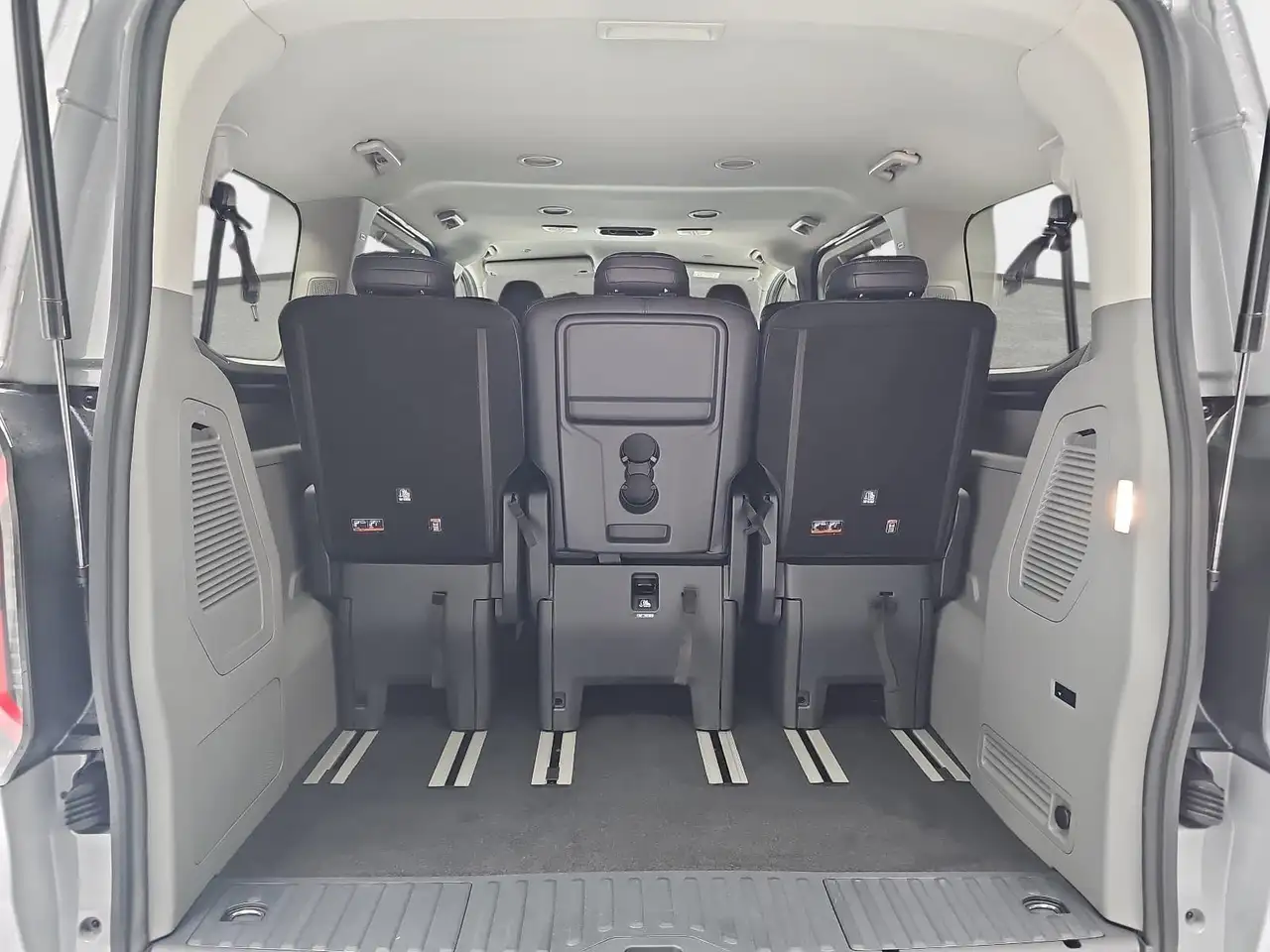 Ford Tourneo 15
