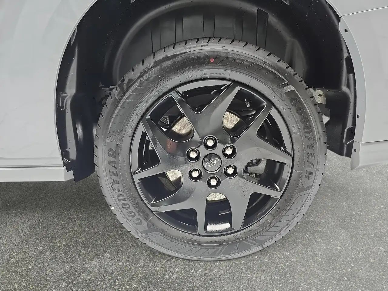 Ford Transit 7