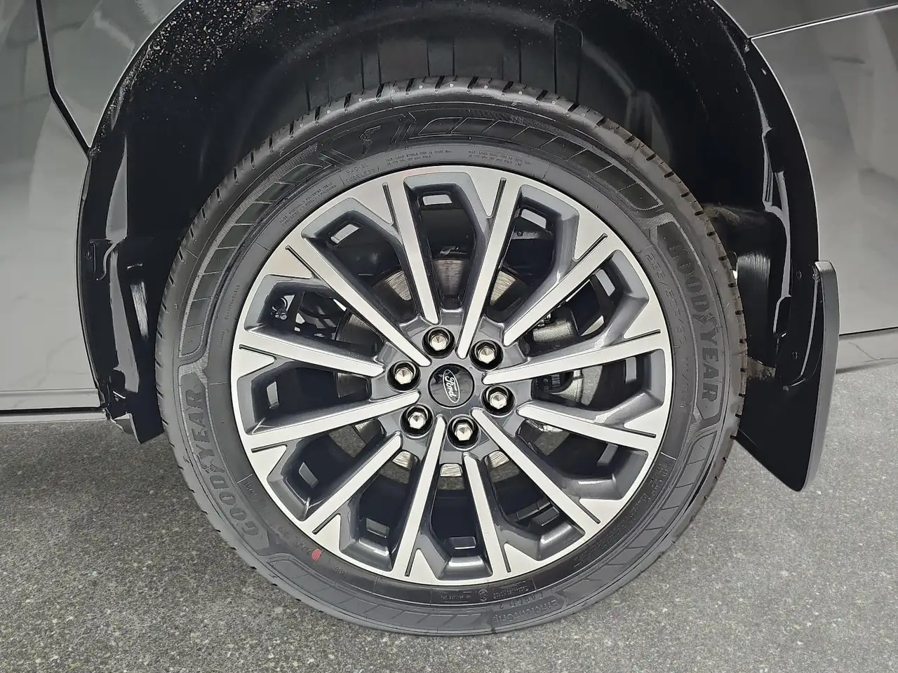 Ford Tourneo 7