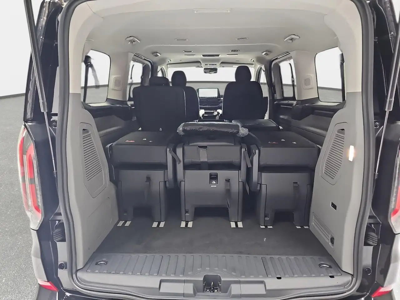 Ford Tourneo 15