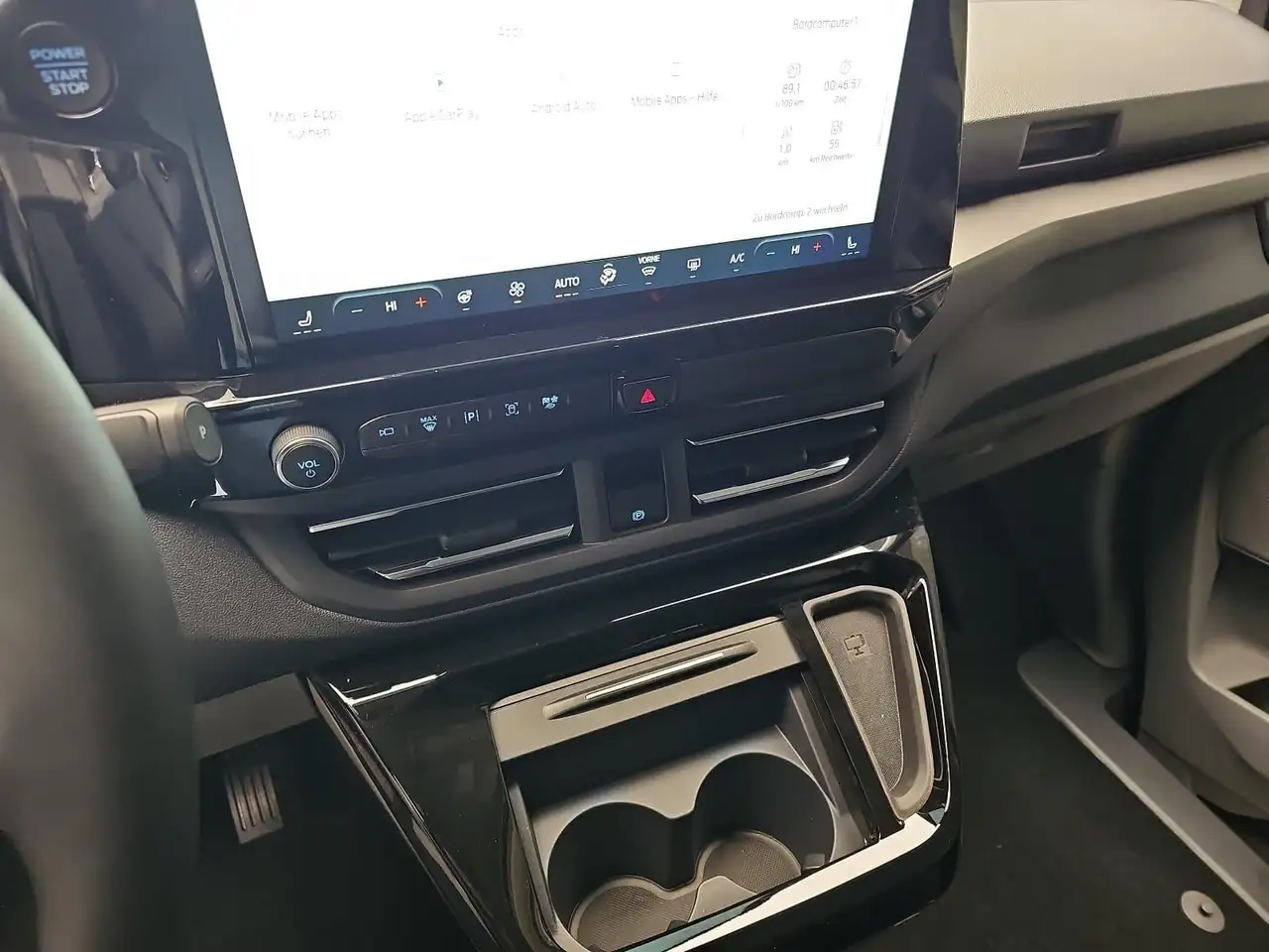 Ford Tourneo 13