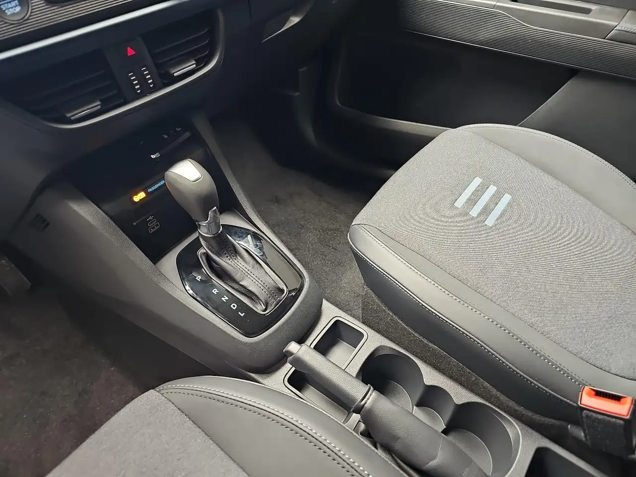 Ford Tourneo 13