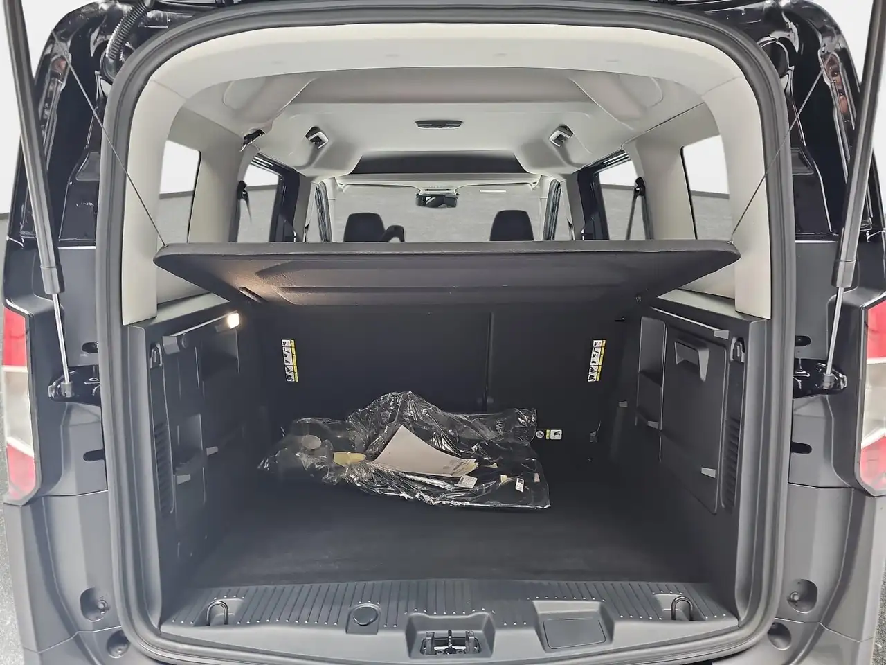 Ford Tourneo 15