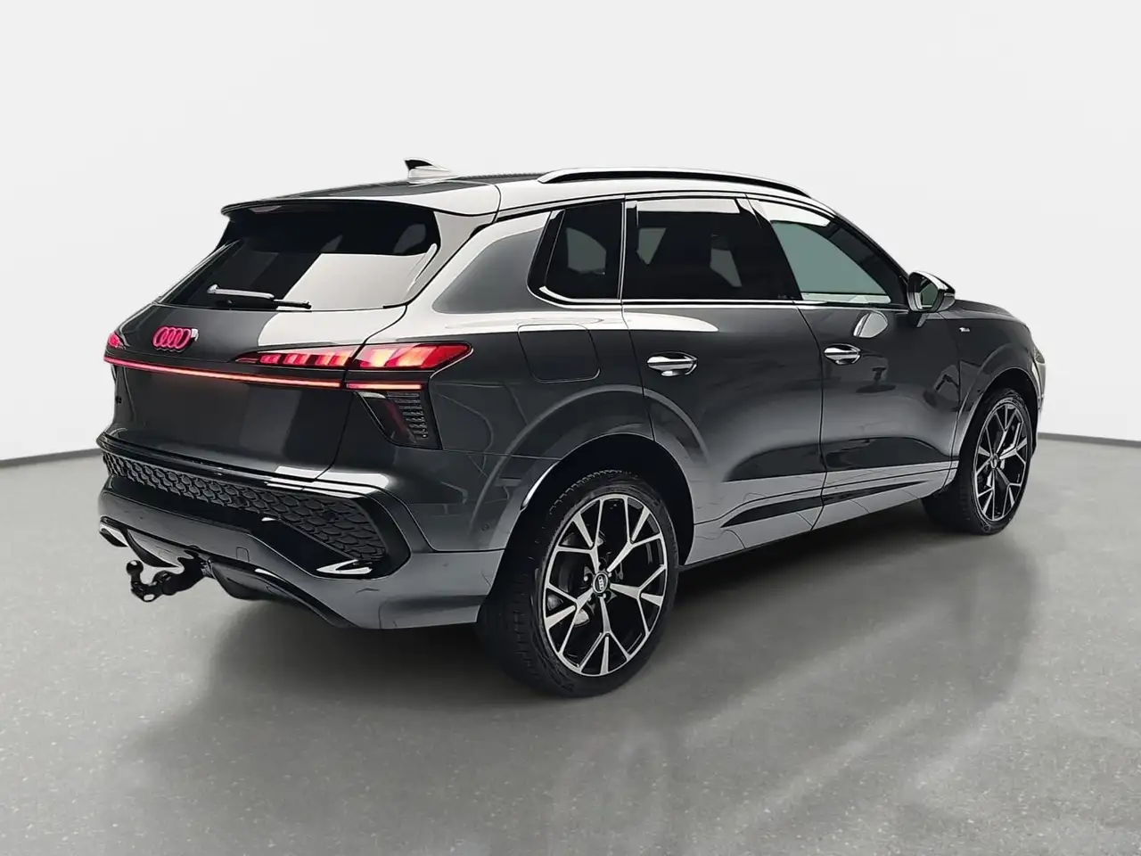 Audi Q3 4