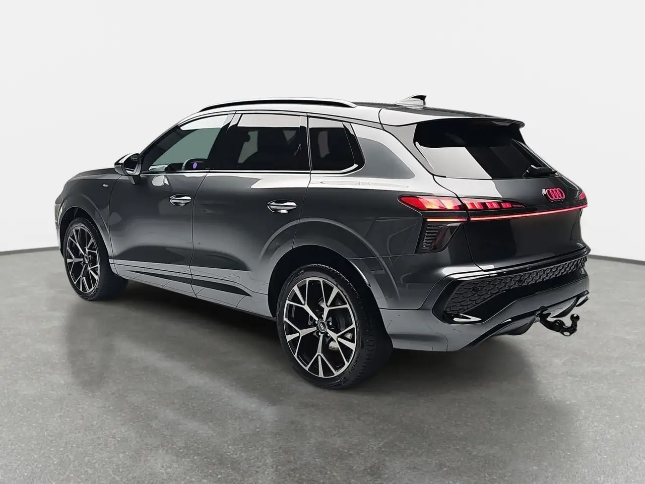 Audi Q3 5