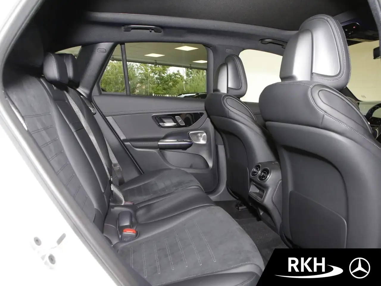 Mercedes-Benz GLC 220 9