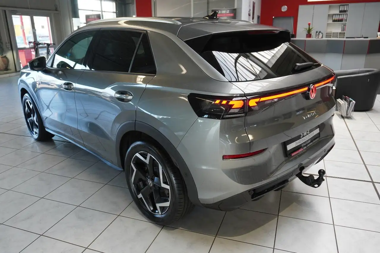 Volkswagen T-Roc 4