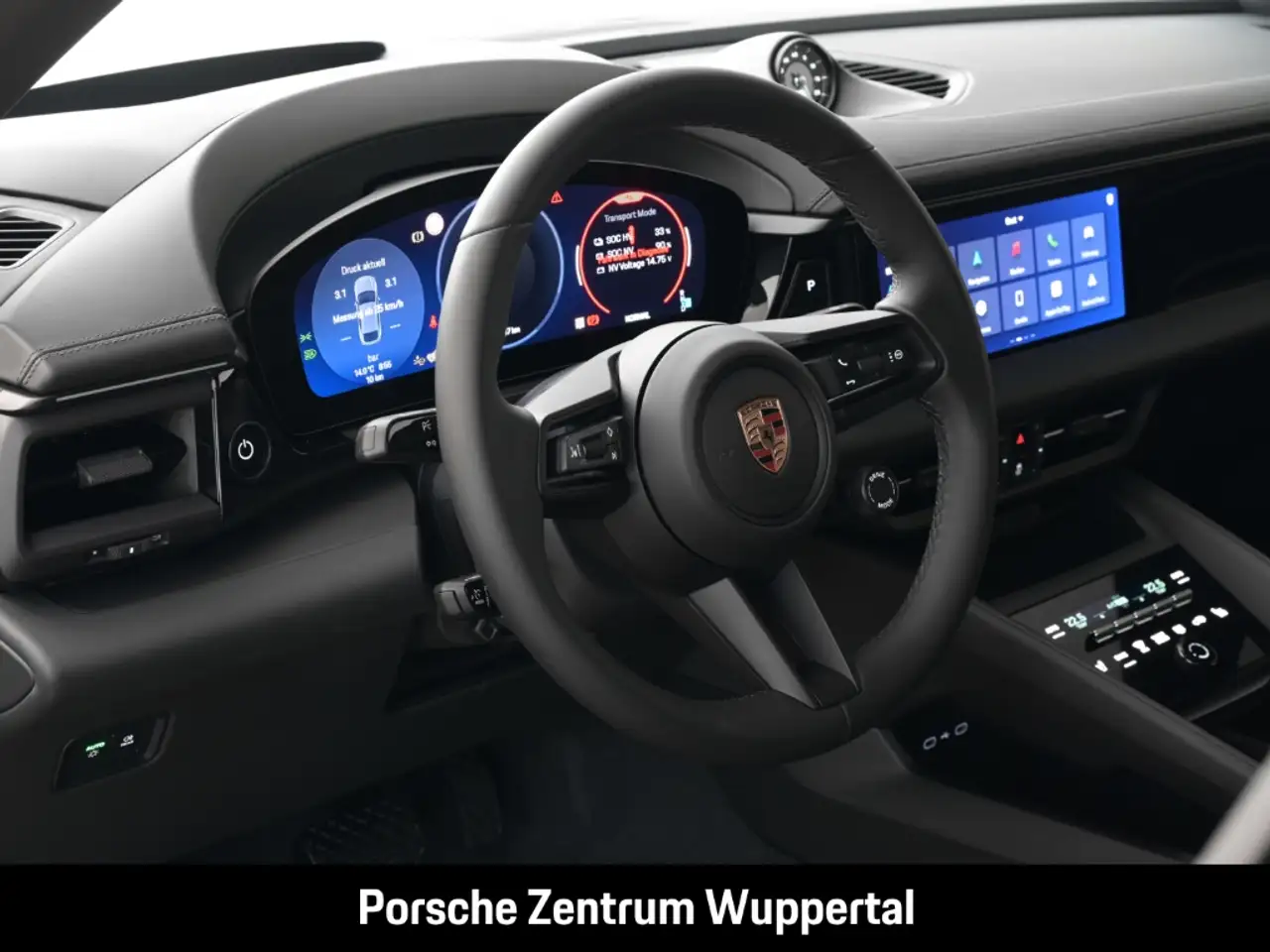 Porsche Macan 4 15
