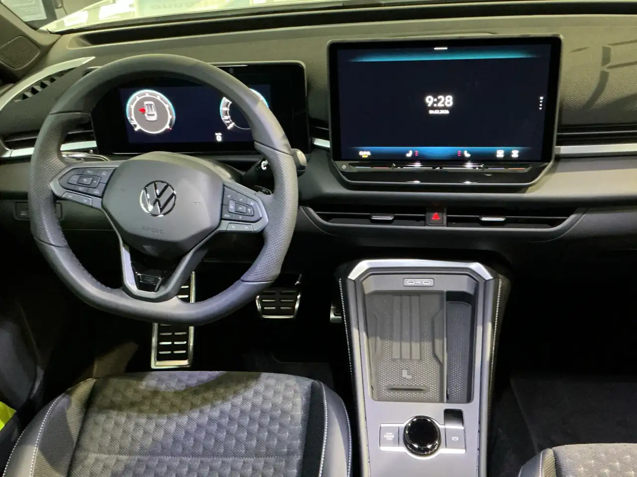 Volkswagen T-Roc 8