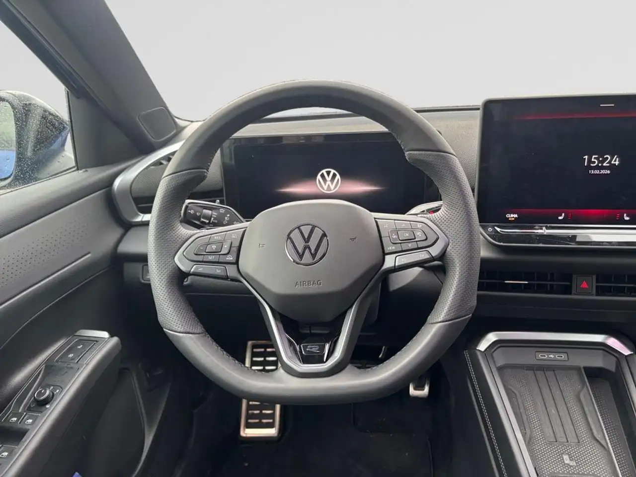 Volkswagen T-Roc 6