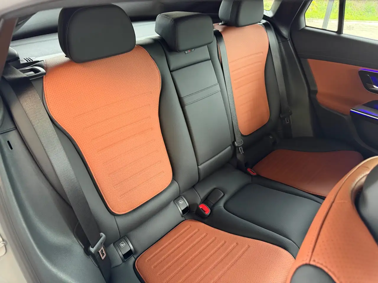 Mercedes-Benz GLC 200 13