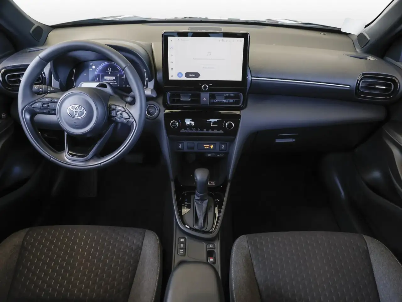 Toyota Yaris 6