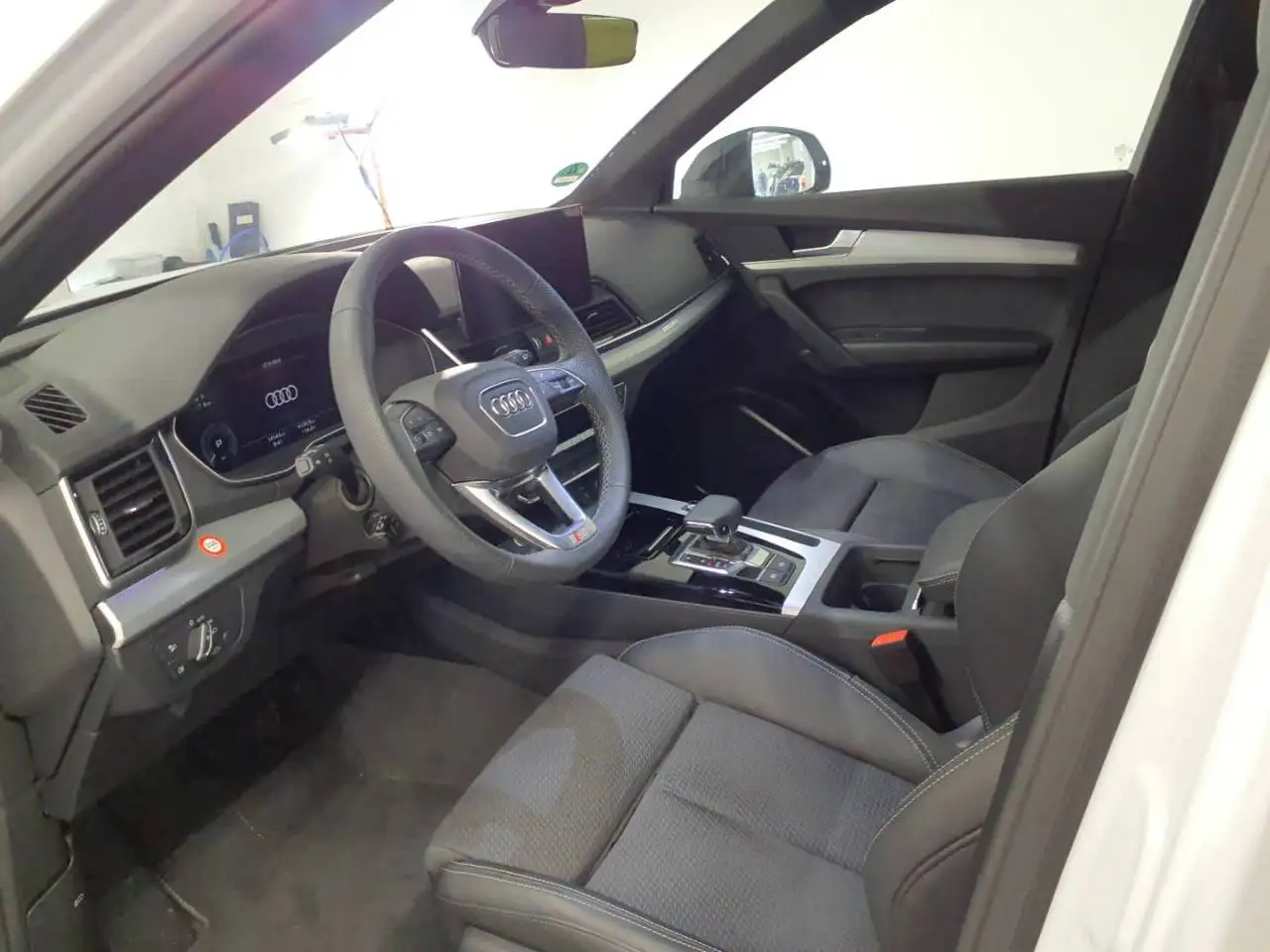 Audi Q5 4