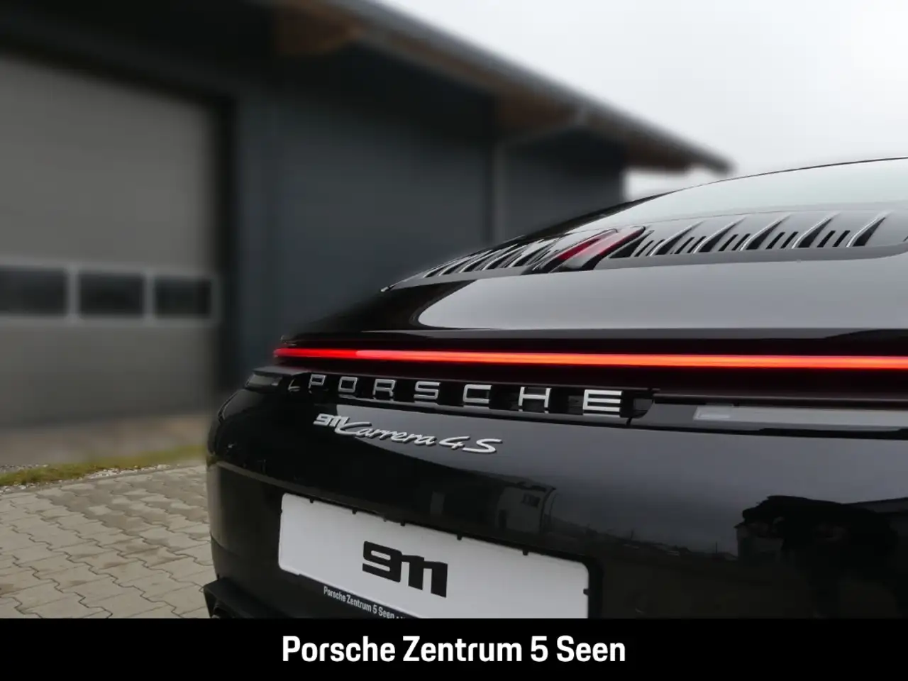 Porsche 992 II 9