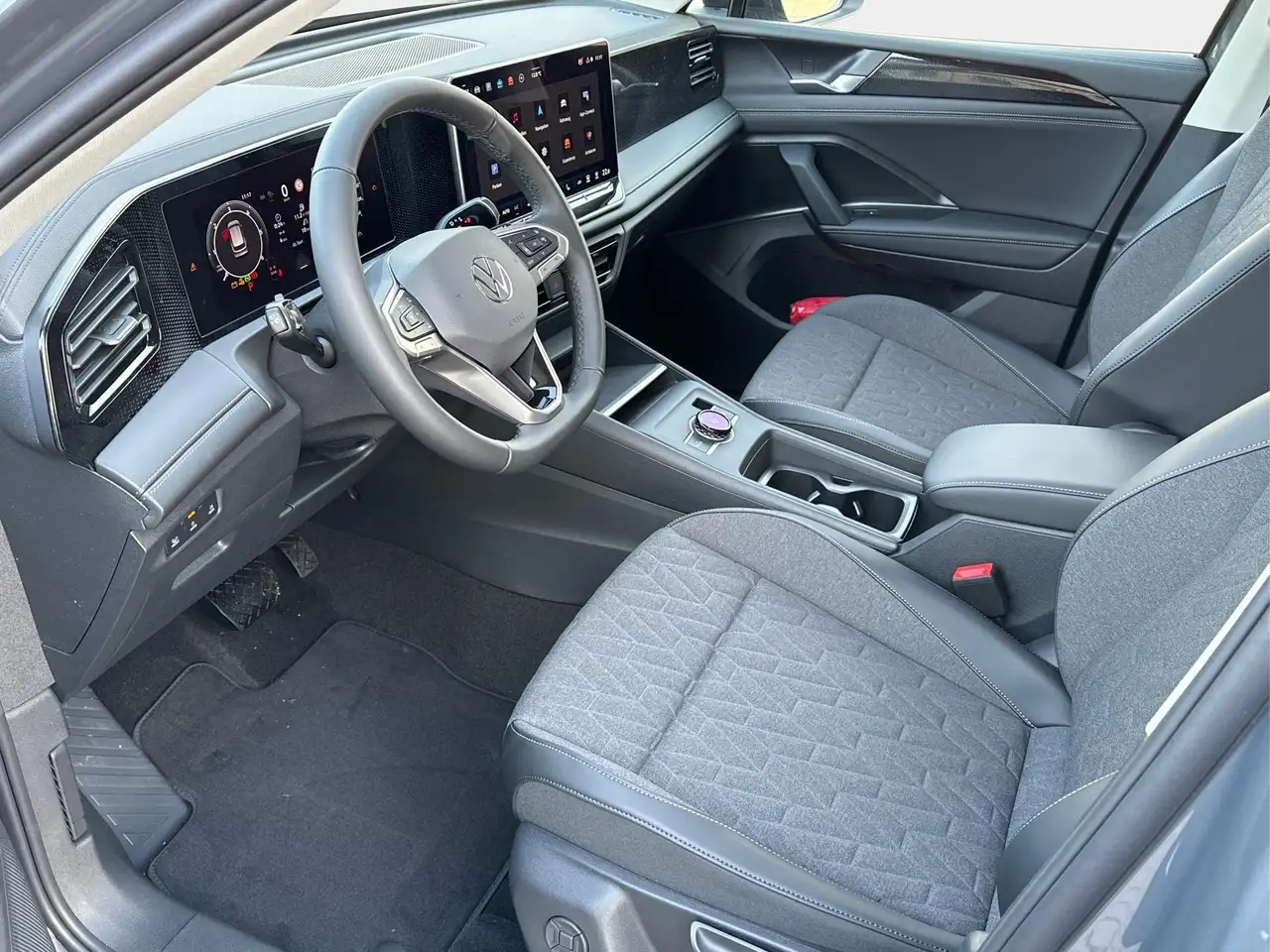 Volkswagen Tiguan 9