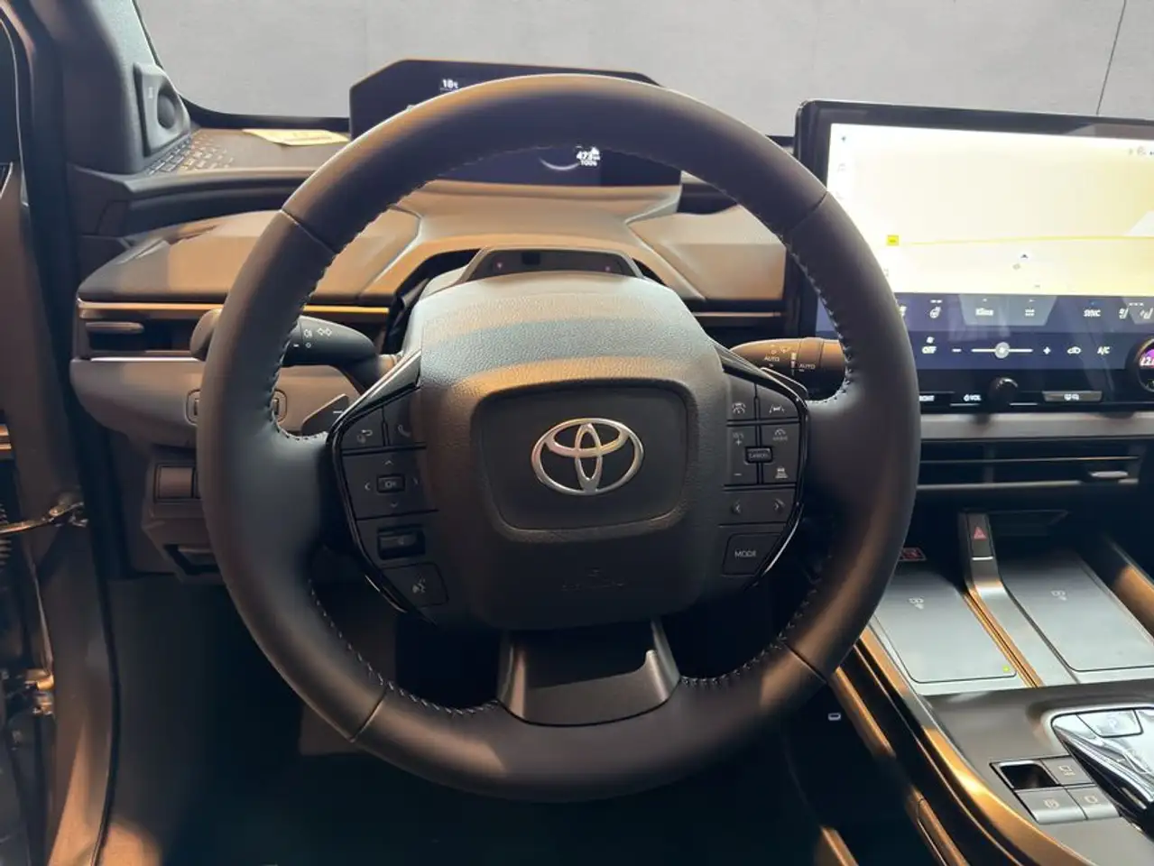 Toyota bZ4X 11