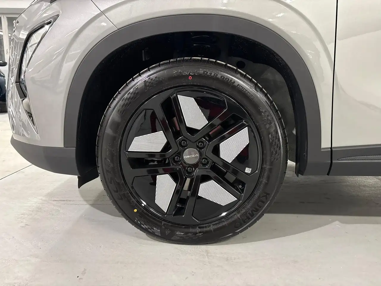 Omoda 5 1.6 11