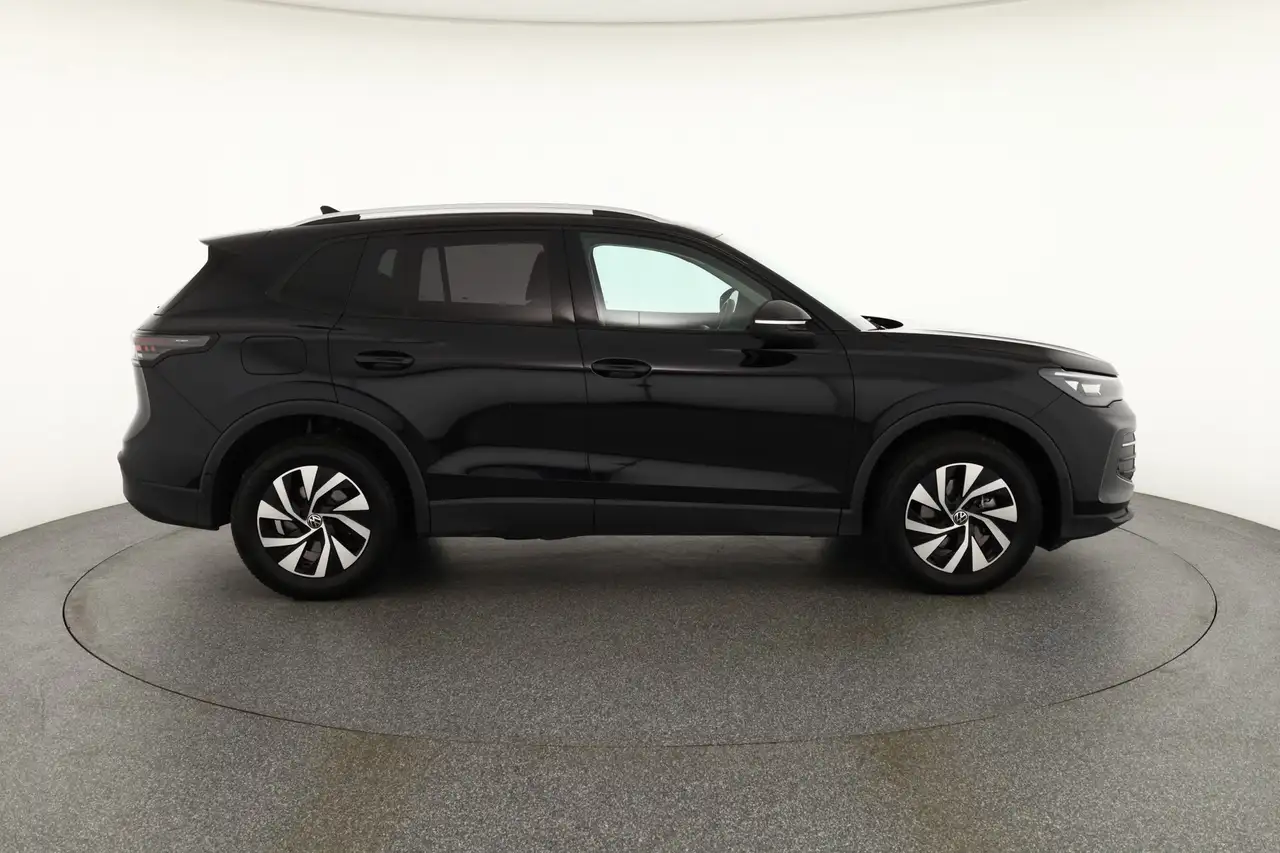 Volkswagen Tiguan 6