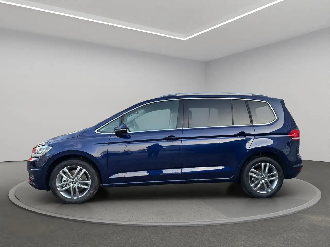 Volkswagen Touran 5