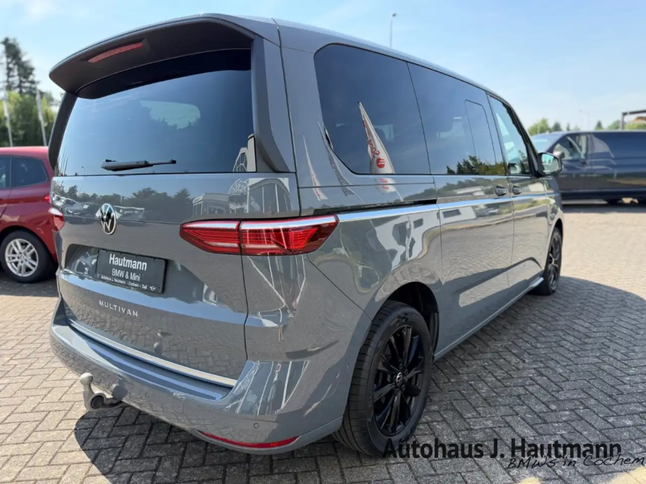 Volkswagen T7 Multivan 8