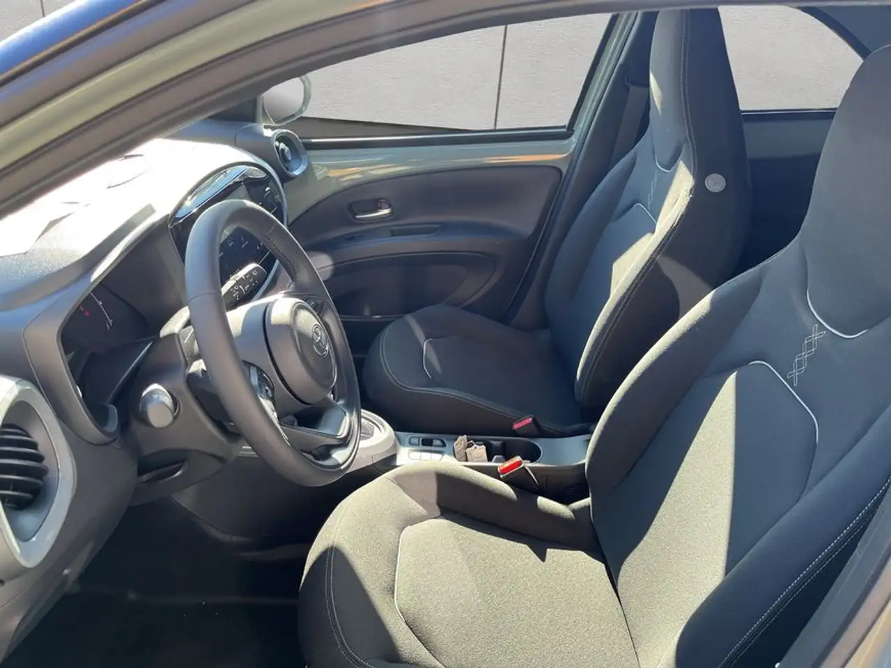 Toyota Aygo X 10