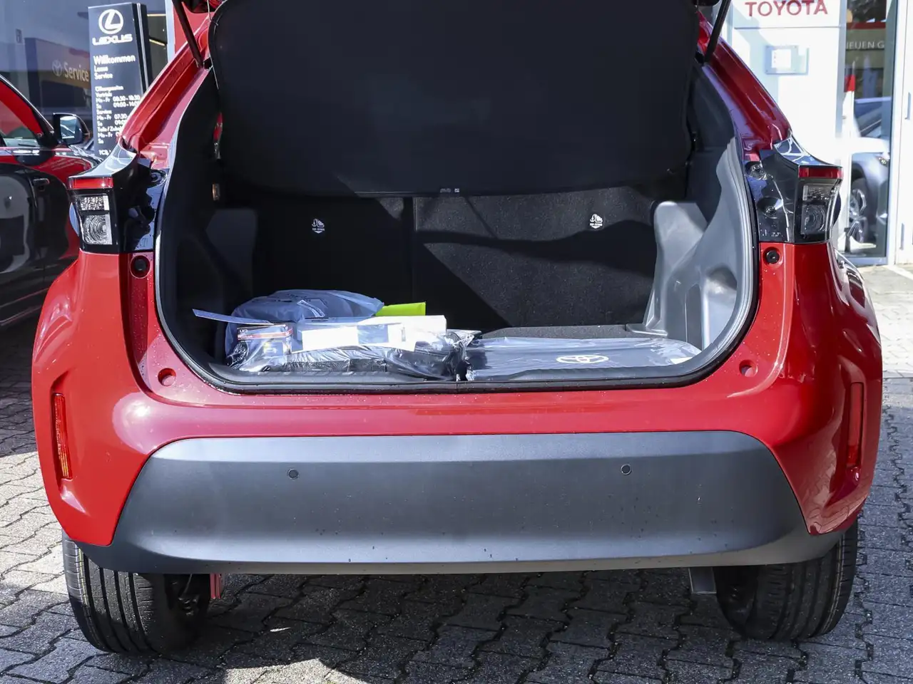 Toyota Yaris 9