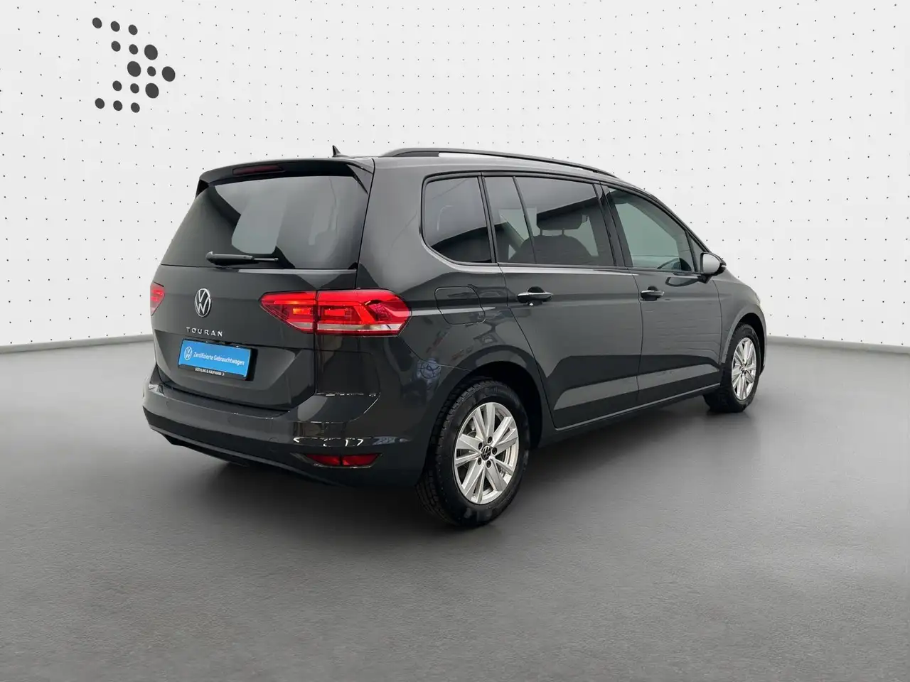 Volkswagen Touran 3