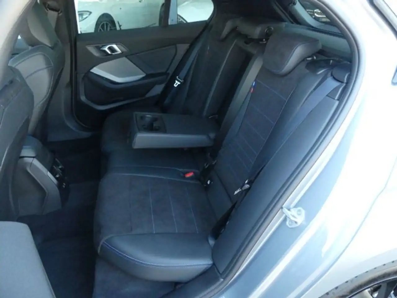 BMW 120 i 11