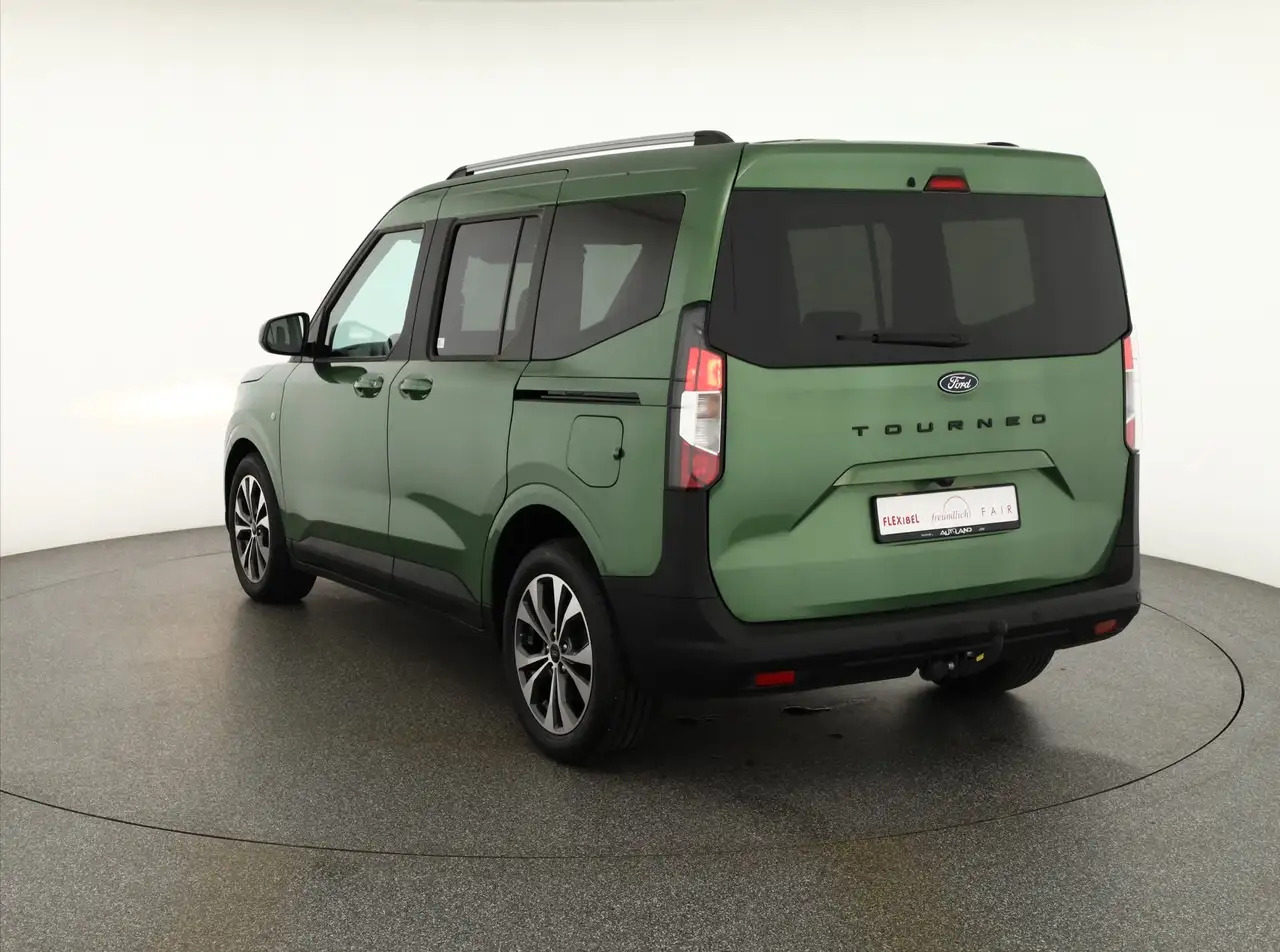 Ford Tourneo 3