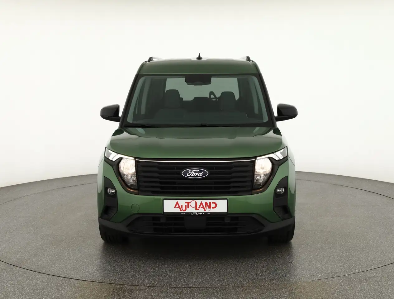 Ford Tourneo 8