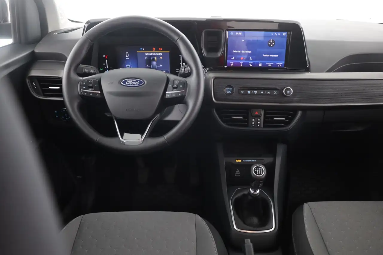 Ford Tourneo 10