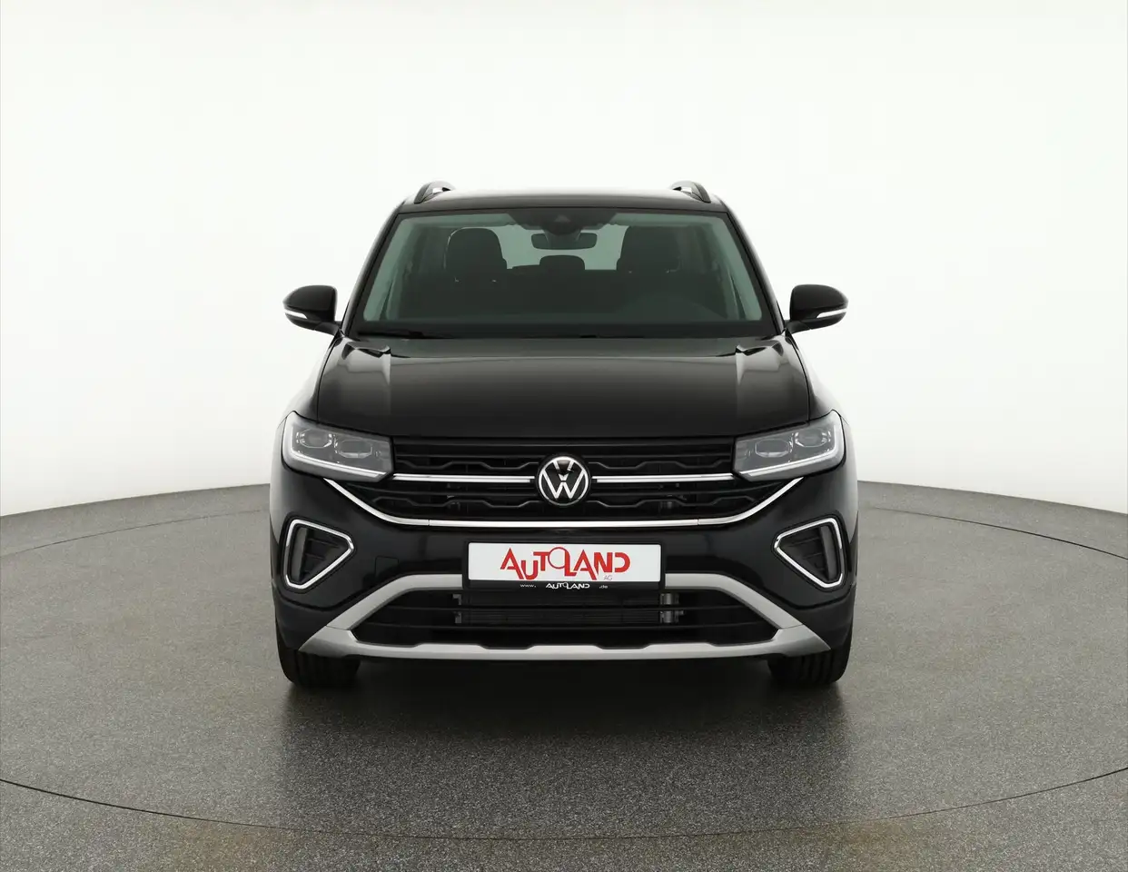 Volkswagen T-Cross 8