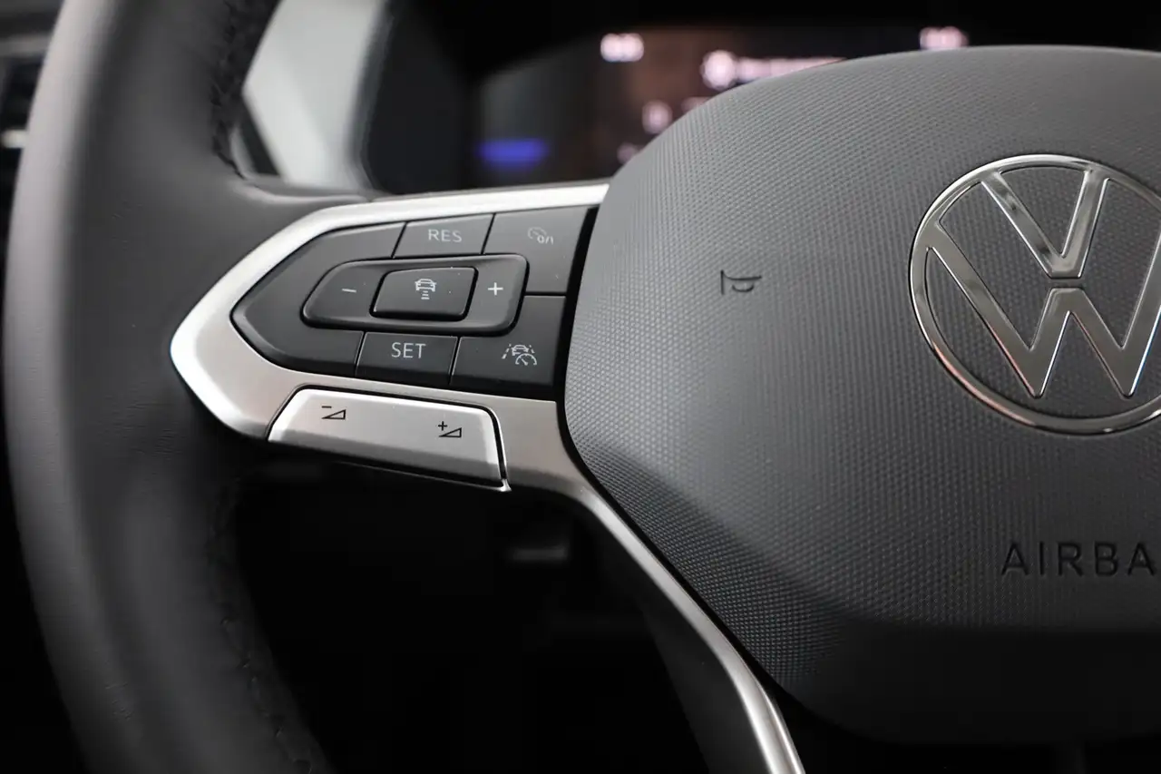 Volkswagen T-Cross 16