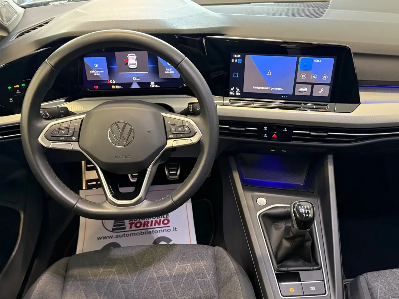 Volkswagen Golf 10
