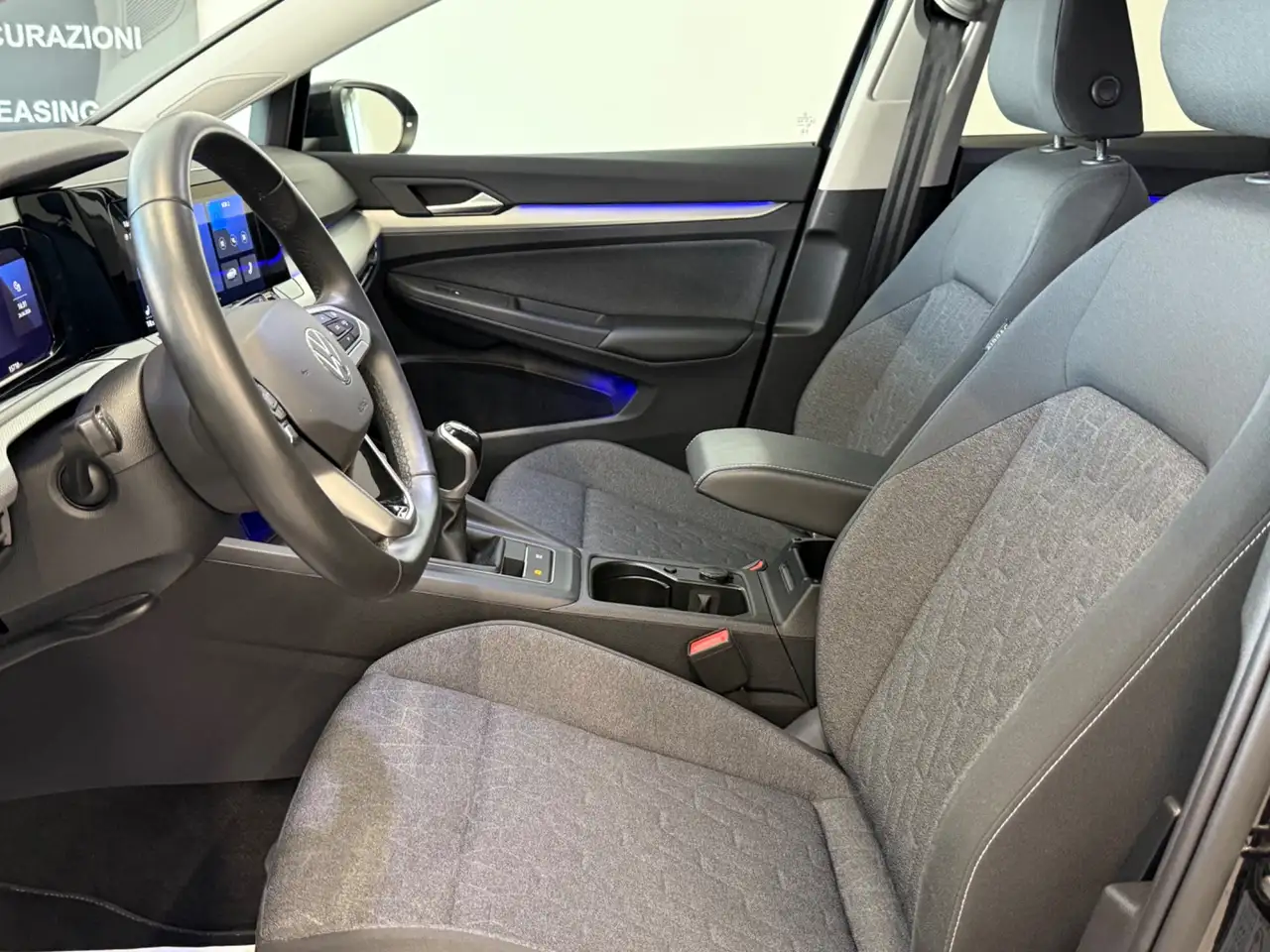 Volkswagen Golf 11
