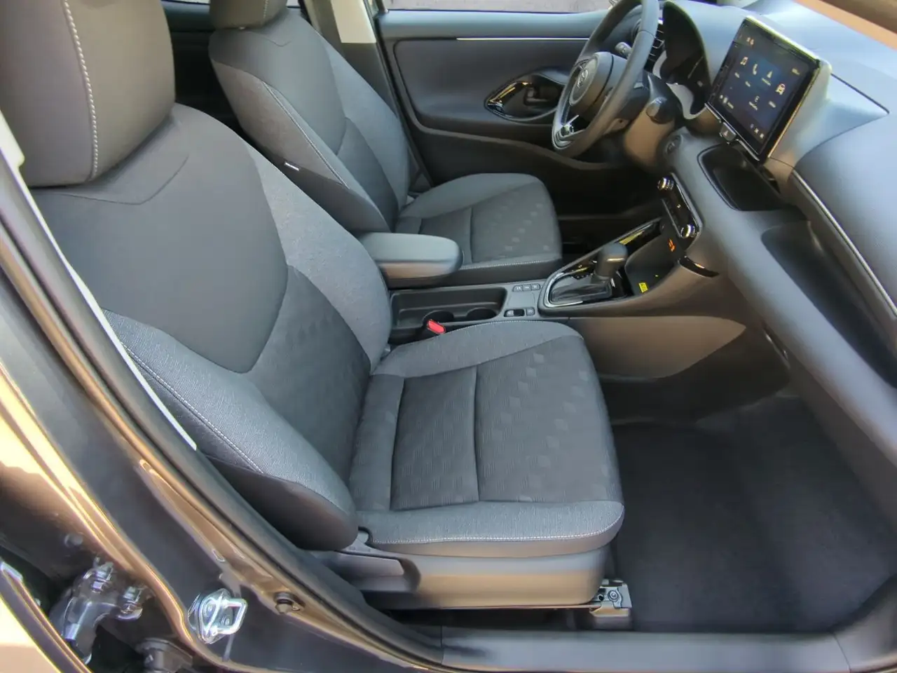 Toyota Yaris 13